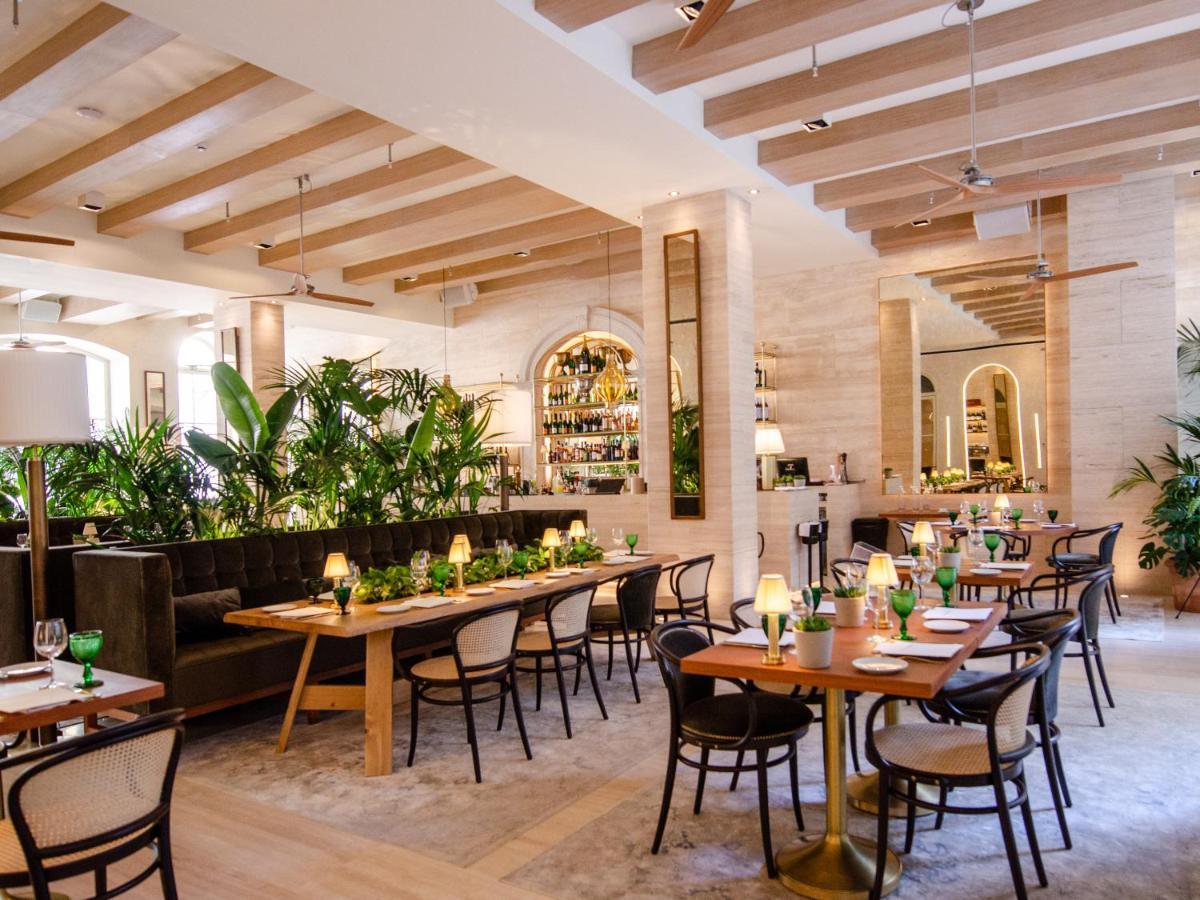Browns Avenue Hotel Lisabona Exterior foto Interior of the restaurant